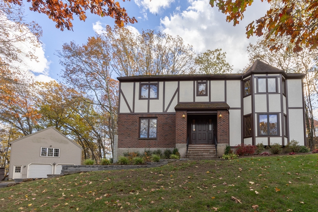 Photo: 16 Oak Tree Dr, Milford, MA