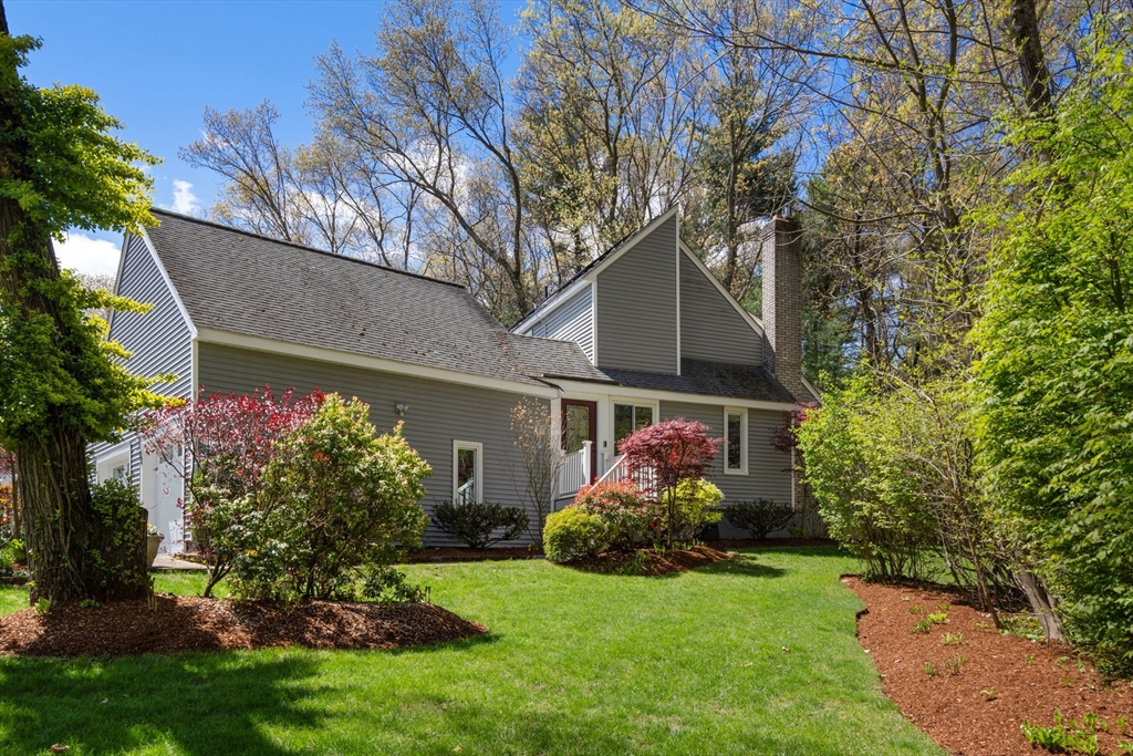 Photo: 32 Sherborne Cir, Ashland, MA