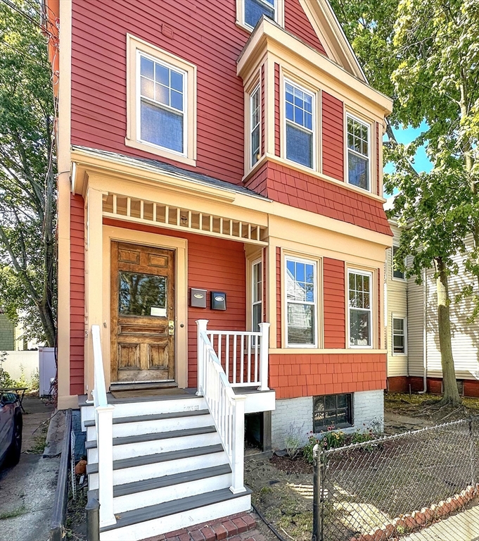 Photo: 9 Bowdoin, Somerville, MA