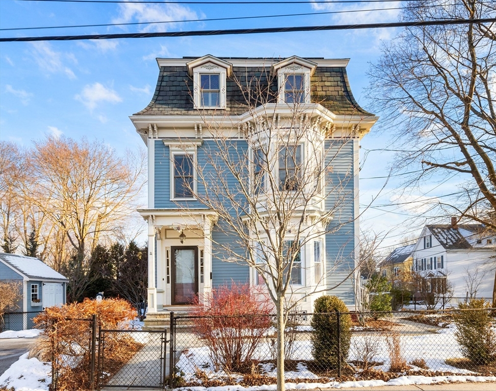 Photo: 45 Teel St, Arlington, MA