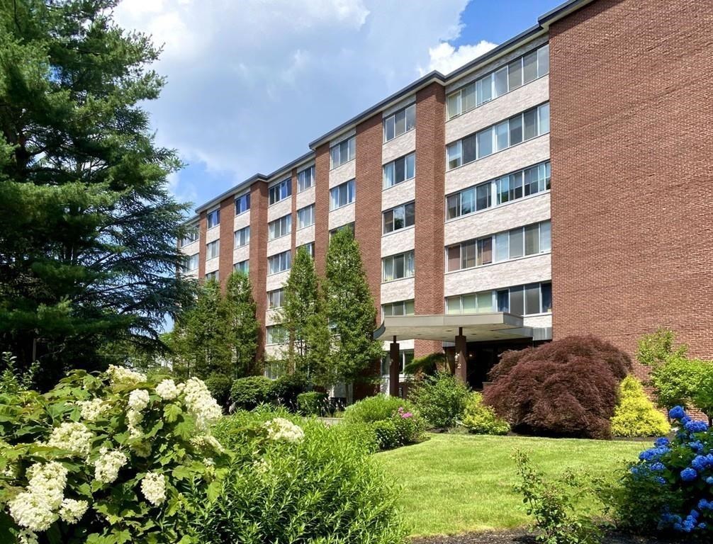 Brookline Hills, MA Real Estate Home and Condo Sales and Rentals