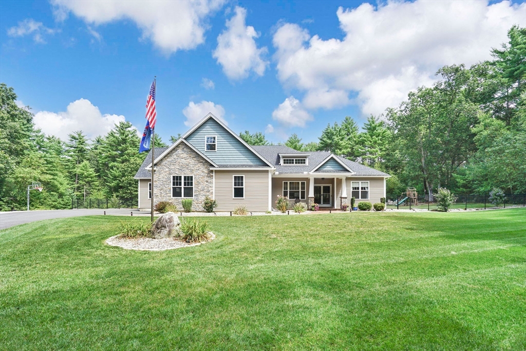 Photo: 3012 Thorndike St, Palmer, MA