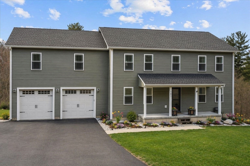 Photo: 141 Thompson St, Palmer, MA