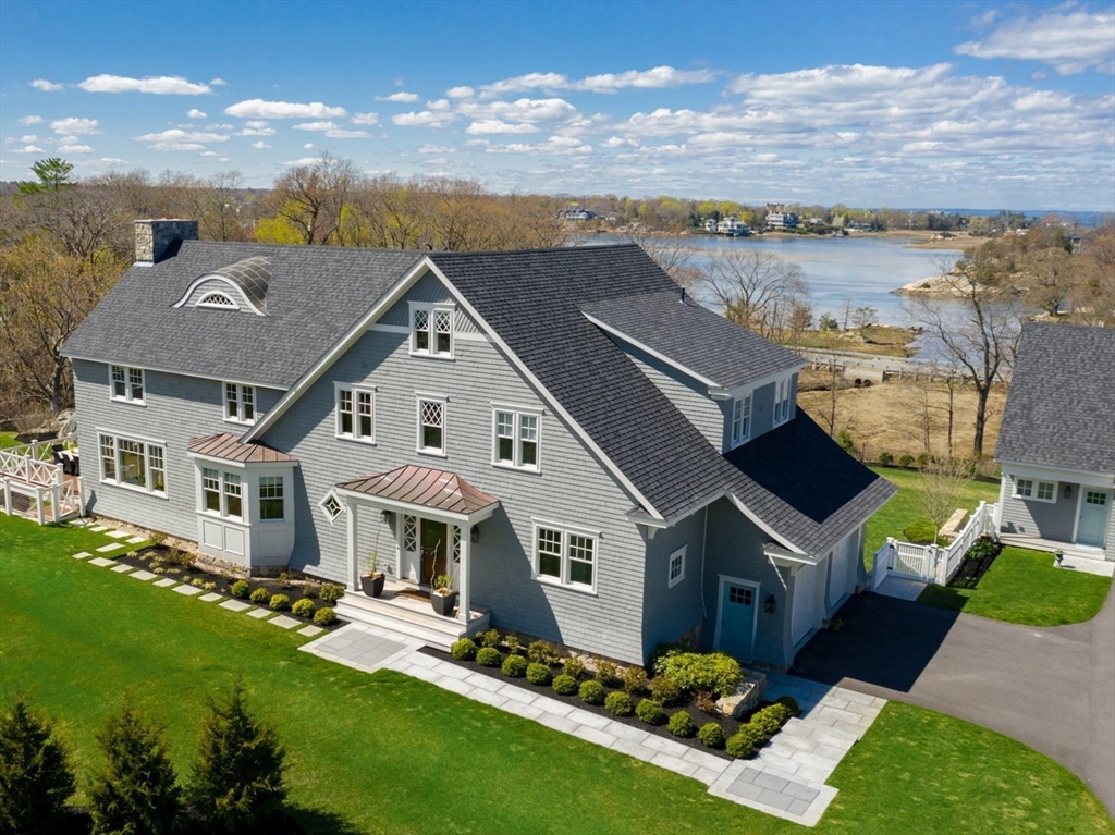 Photo: 17 Mohawk Way, Cohasset, MA