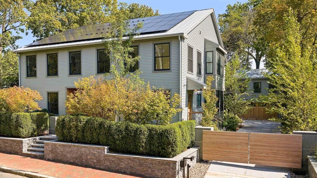 Photo: 55 Raymond Street, Cambridge, MA