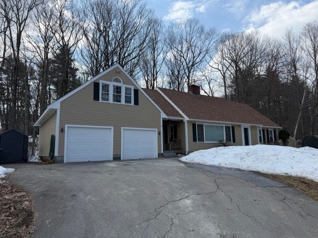 Photo: 96 Townsend Street, Pepperell, MA