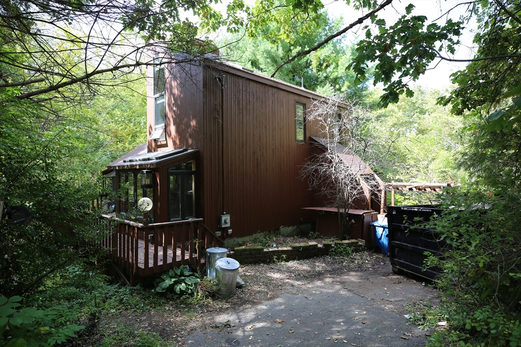 Photo: 190 Dunhamtown Palmer Rd, Brimfield, MA