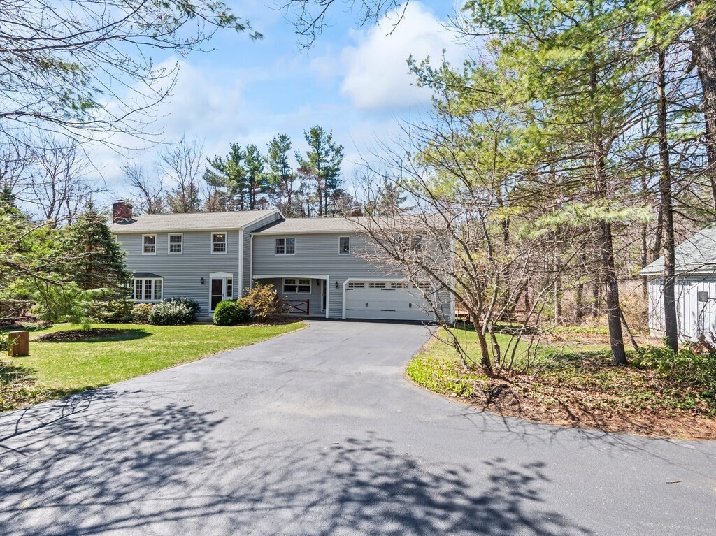 Photo: 224 Worcester Rd, Princeton, MA