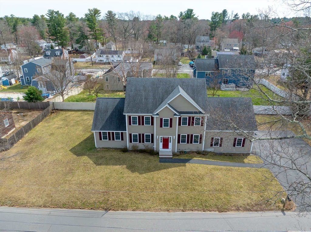 Photo: 28 Woodlawn Ave, Billerica, MA