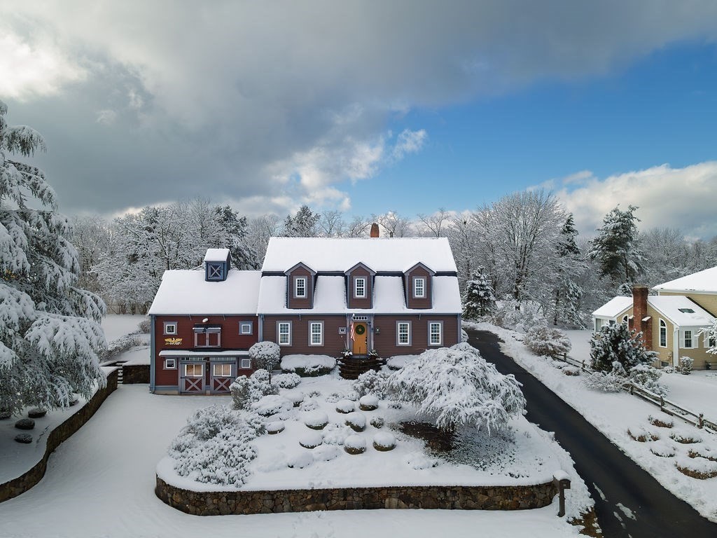 Photo: 82 Lester Ln, Weymouth, MA