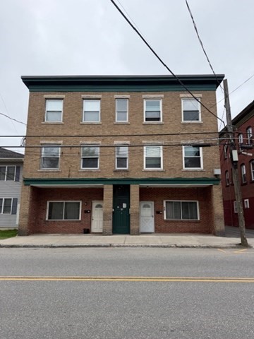 Photo: 64-66 Pleasant St, Easthampton, MA