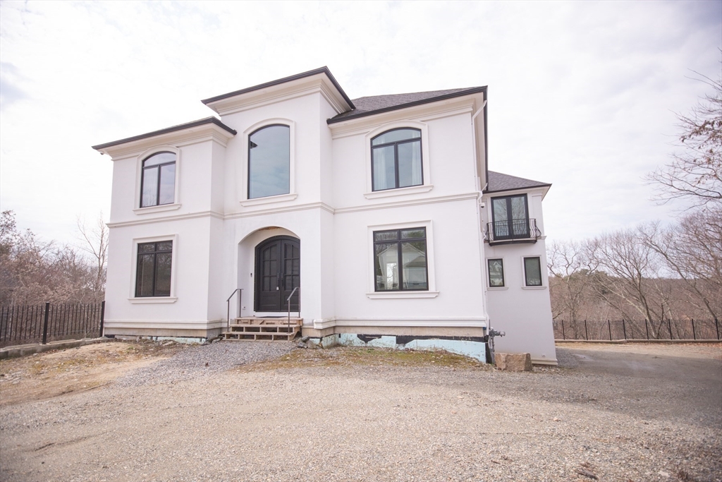 Photo: 12 Gianna Drive, Saugus, MA Photo: 12 Gianna Drive, Saugus, MA