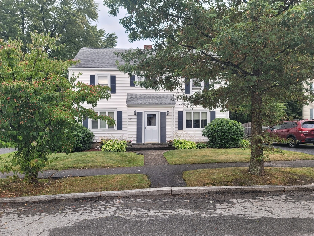 Photo: 129 Uncatena Ave., Worcester, MA Photo: 129 Uncatena Ave., Worcester, MA