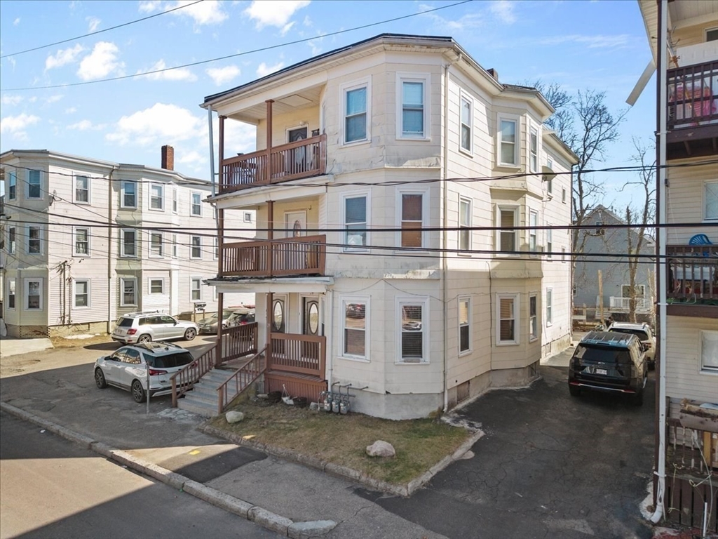 Photo: 29 Allen St, Brockton, MA