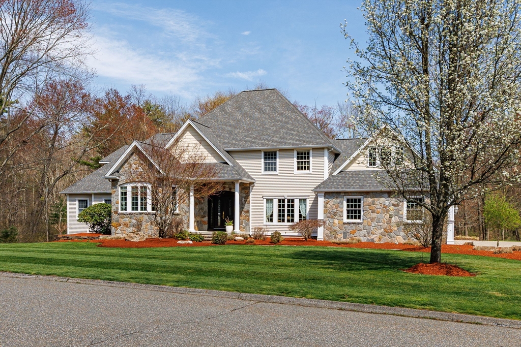 Photo: 37 Old Farm Rd, East Longmeadow, MA