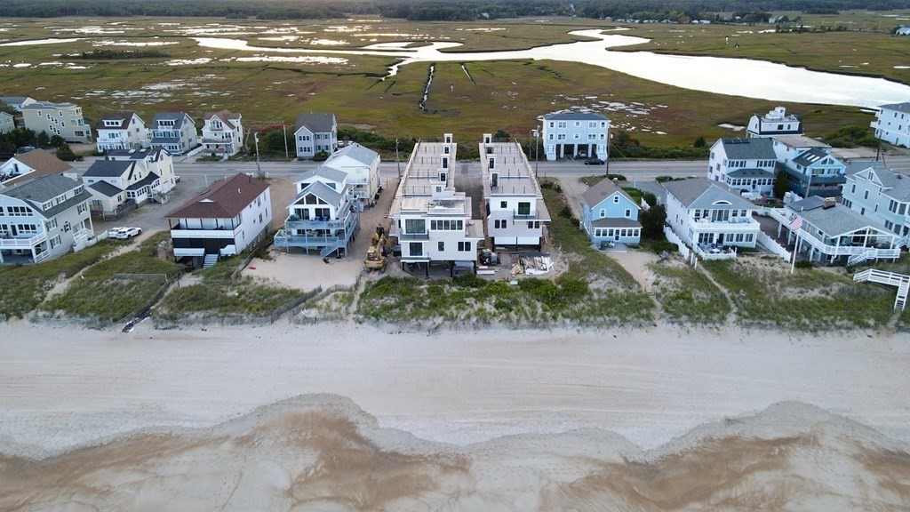 Photo: 504 North End Blvd, Salisbury, MA
