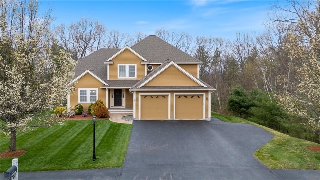 Photo: 167 Catamount Rd, Tewksbury, MA