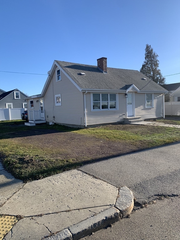 Photo: 123-125 Mills Ave, Revere, MA Photo: 123-125 Mills Ave, Revere, MA