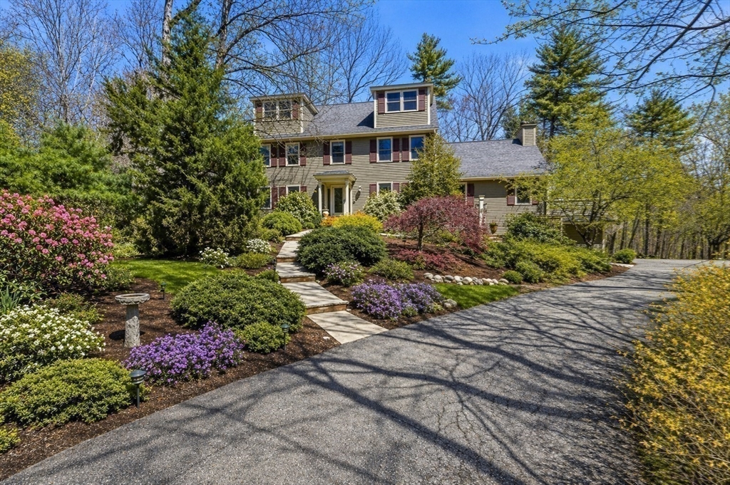 Photo: 19 Pheasant Lane, Topsfield, MA