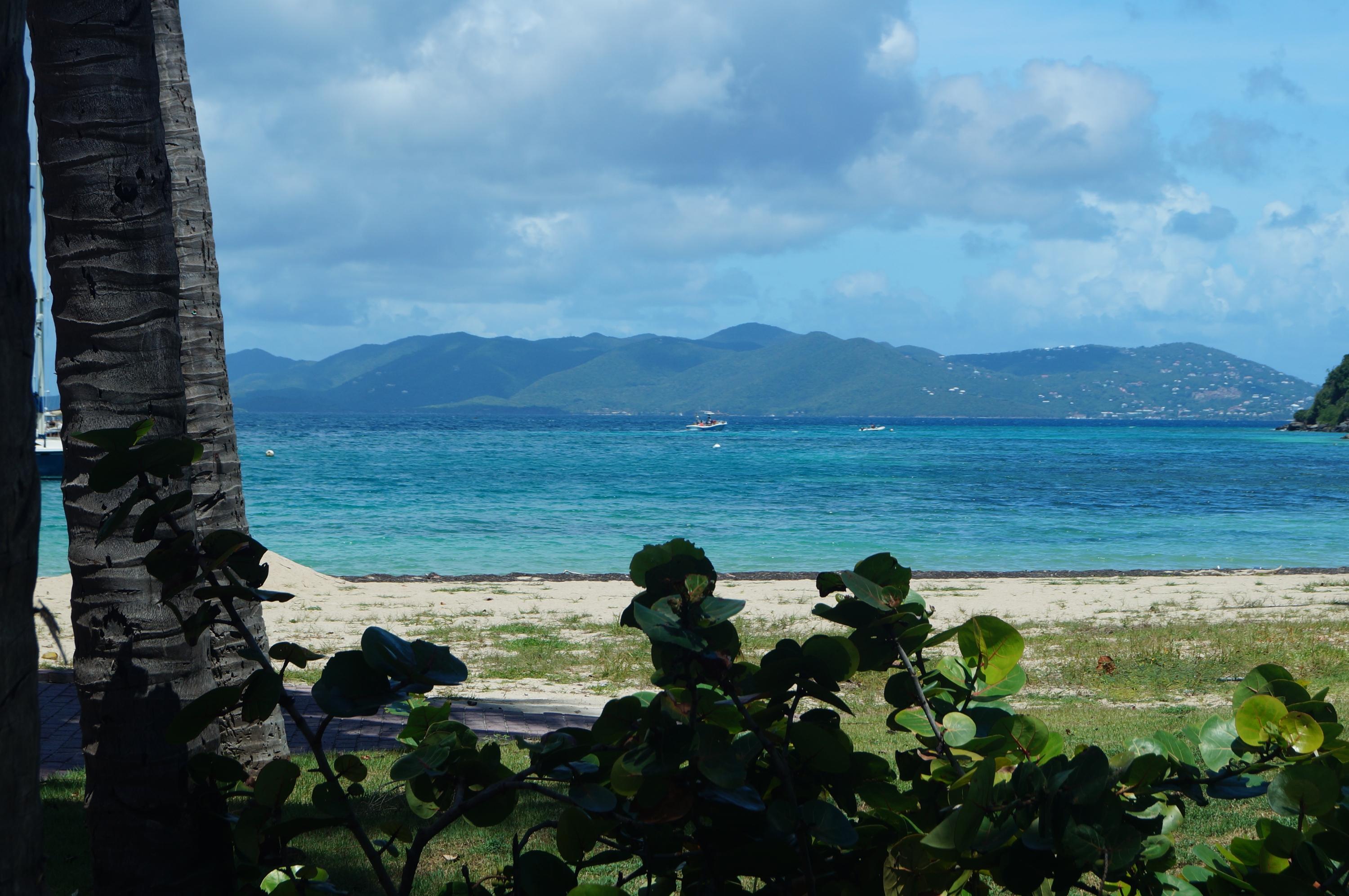 3100/01/03 Pineapple Village, St. Thomas 00802 Condo for 550,000