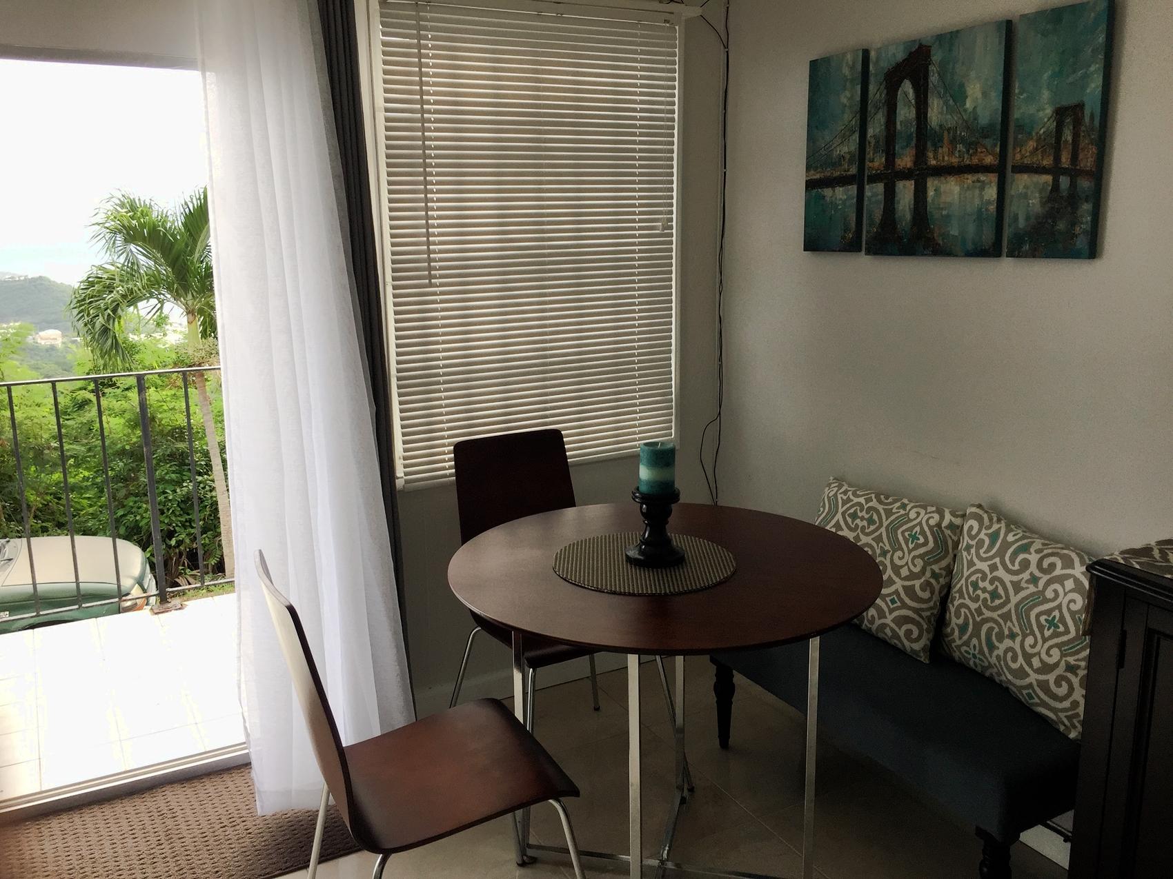 87 Plantation Manor, St. Thomas 00802 Condo for 102,000