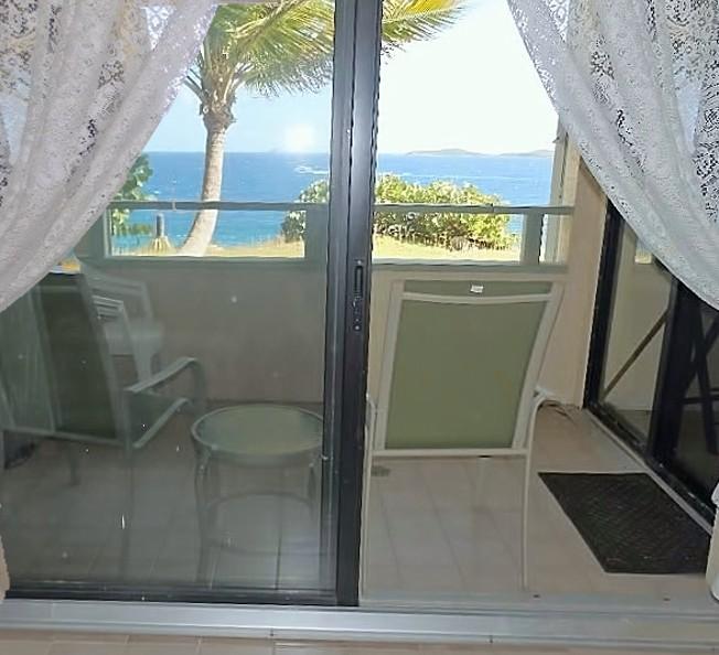 31 Sea Cliff, St. Thomas 00802 Condo for 289,000