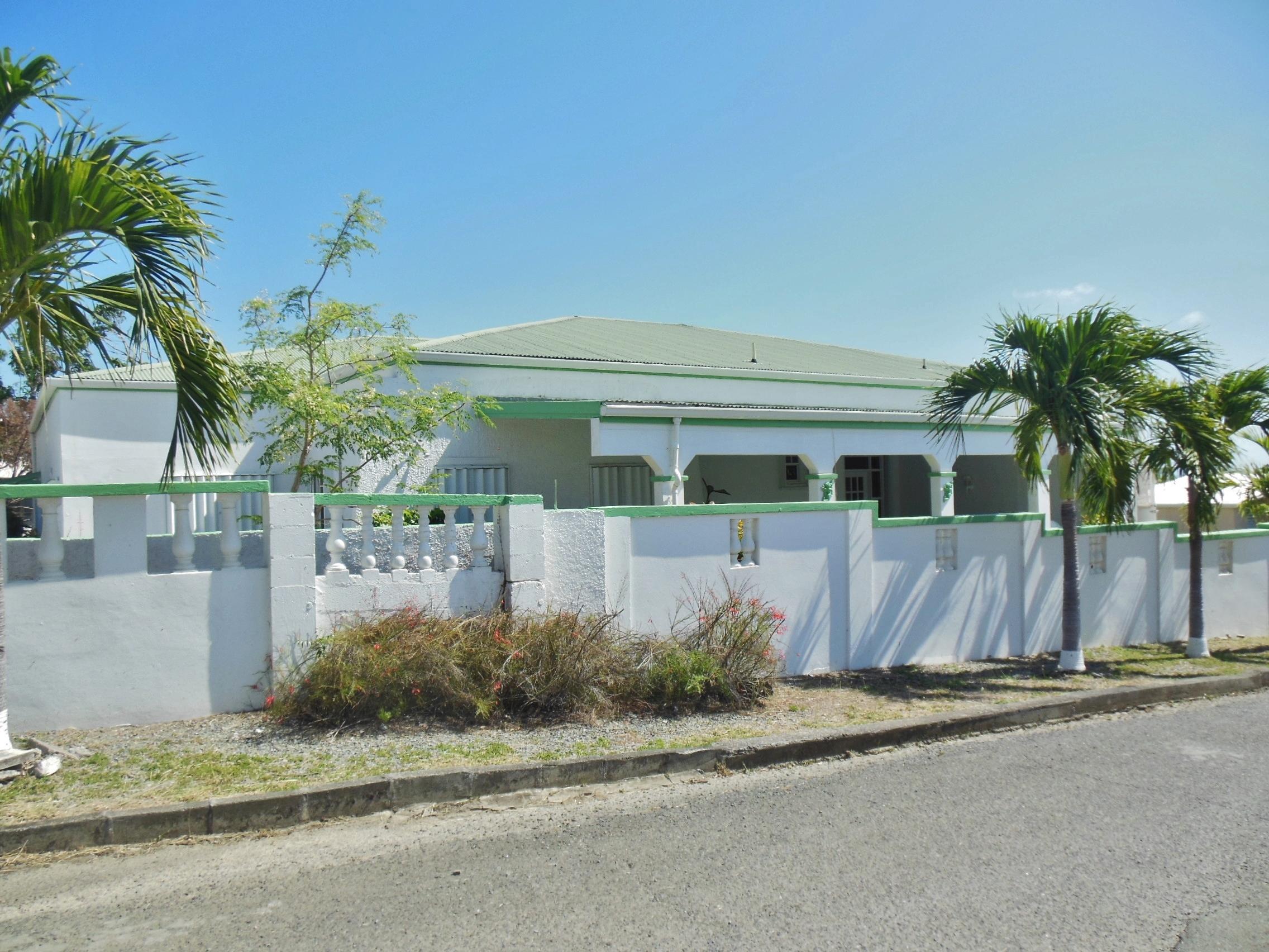 233 Hermon Hill CO, St. Croix 00820 Residential for 365,000