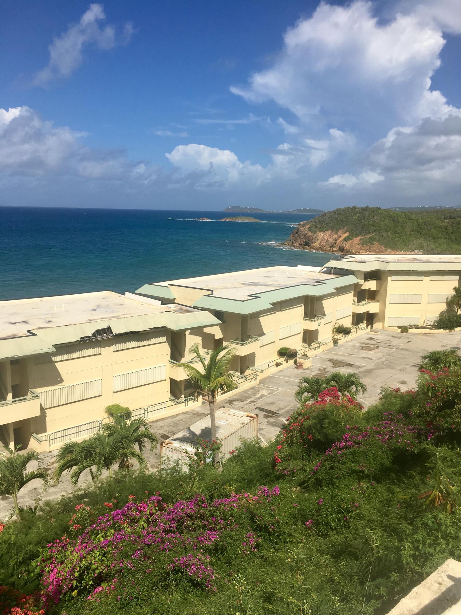 32 Sea Cliff, St. Thomas 00802 Condo for 94,500