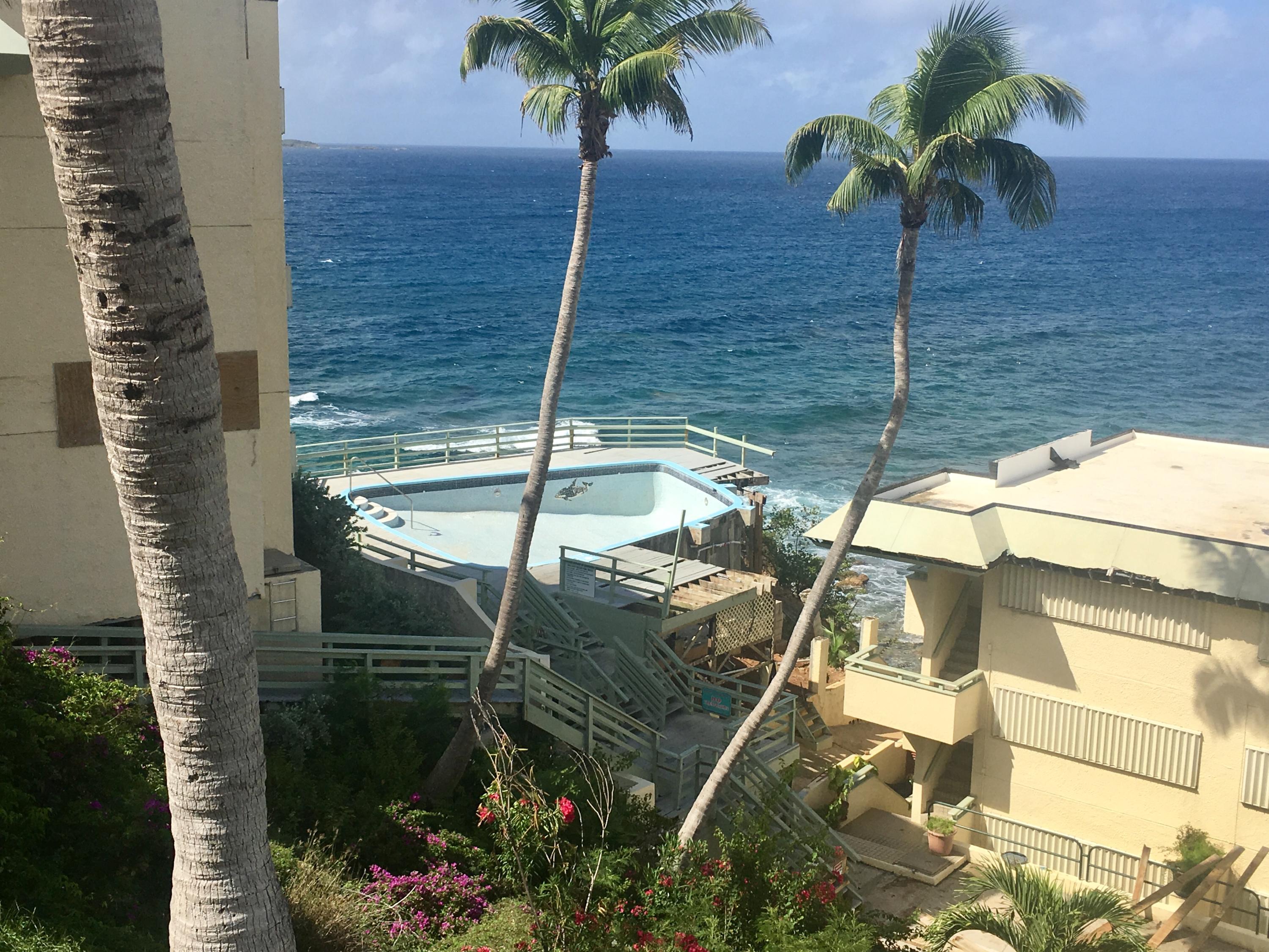 32 Sea Cliff, St. Thomas 00802 Condo for 94,500