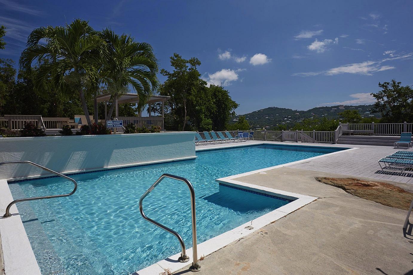 Upper Mahogany Run, St. Thomas 00802 Condo for 3,000/mo