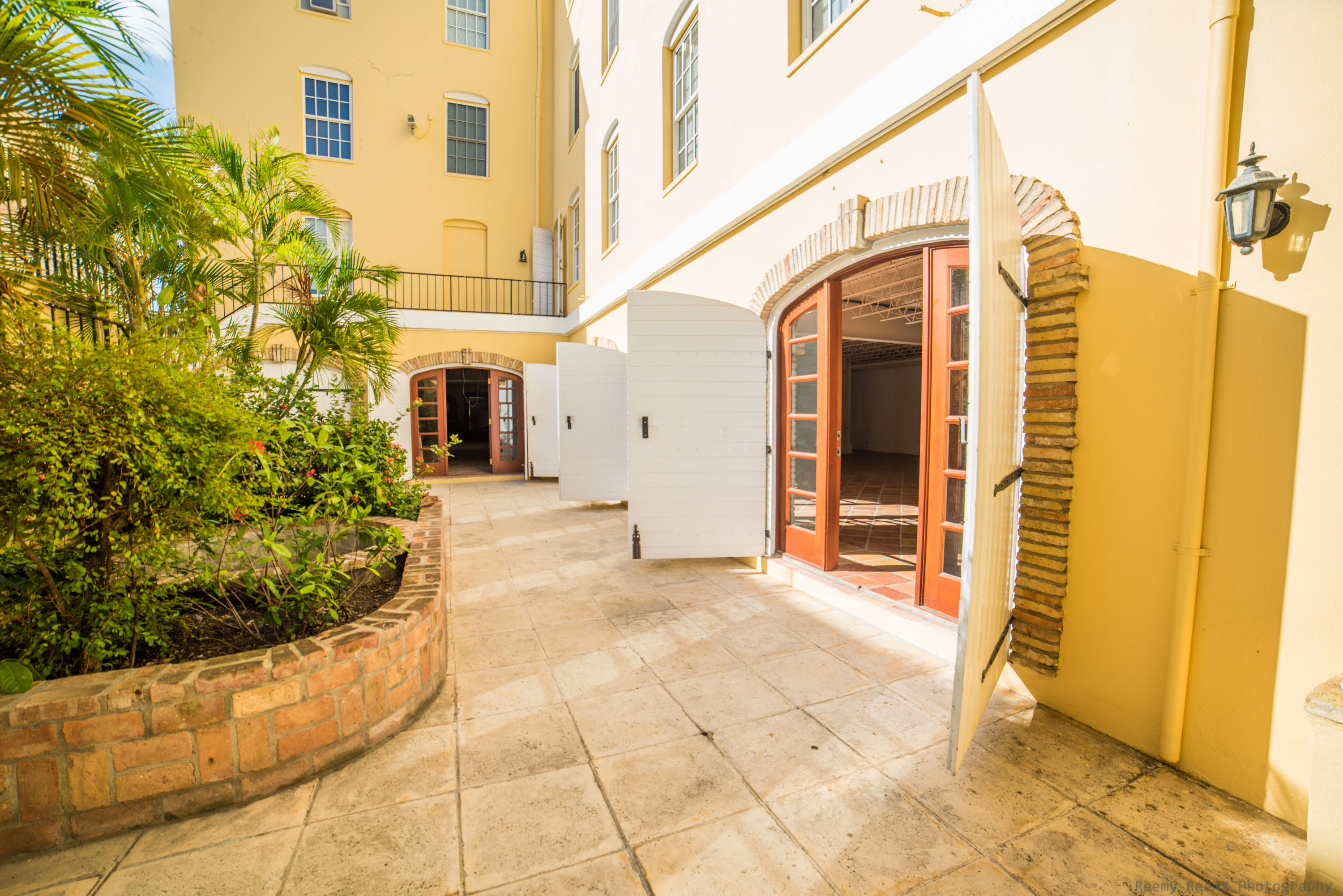 G1 56 King Street CH, St. Croix 00820 Commercial for 1,819/mo