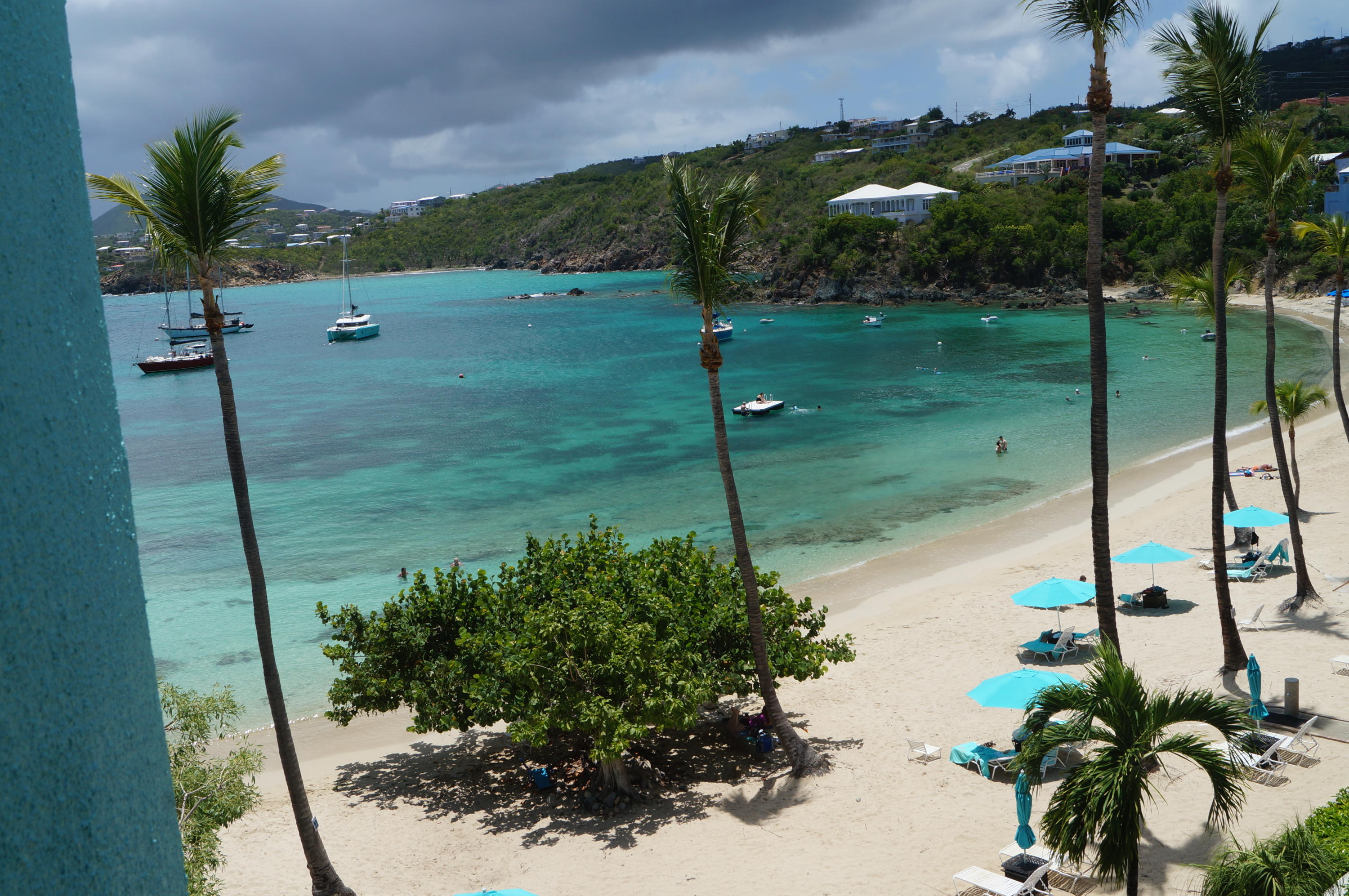 331 Secret Harbor Beach, 00802 Condo for 375,000