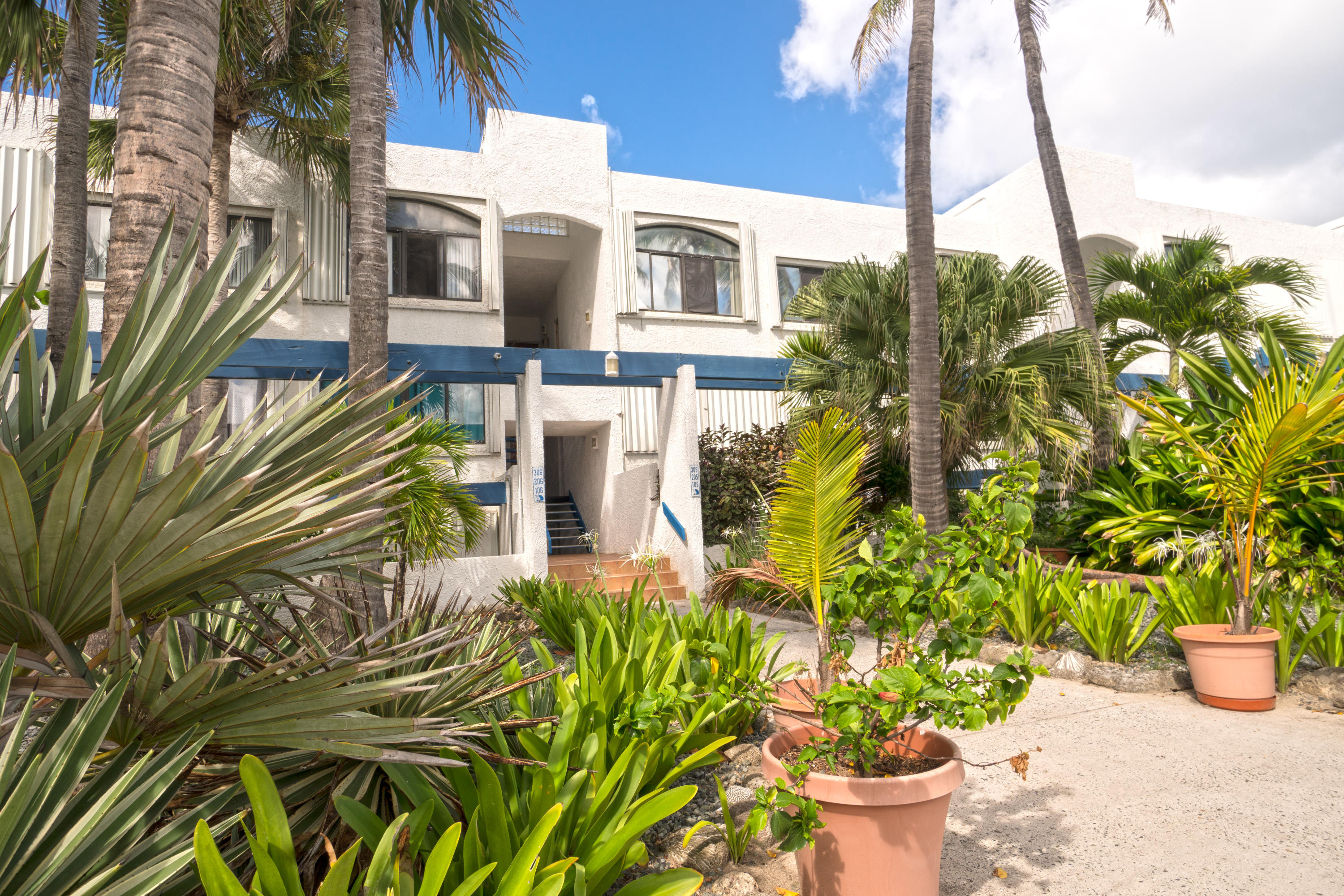 305 Granada Del Mar, St. Croix 00820 Condo for 170,000