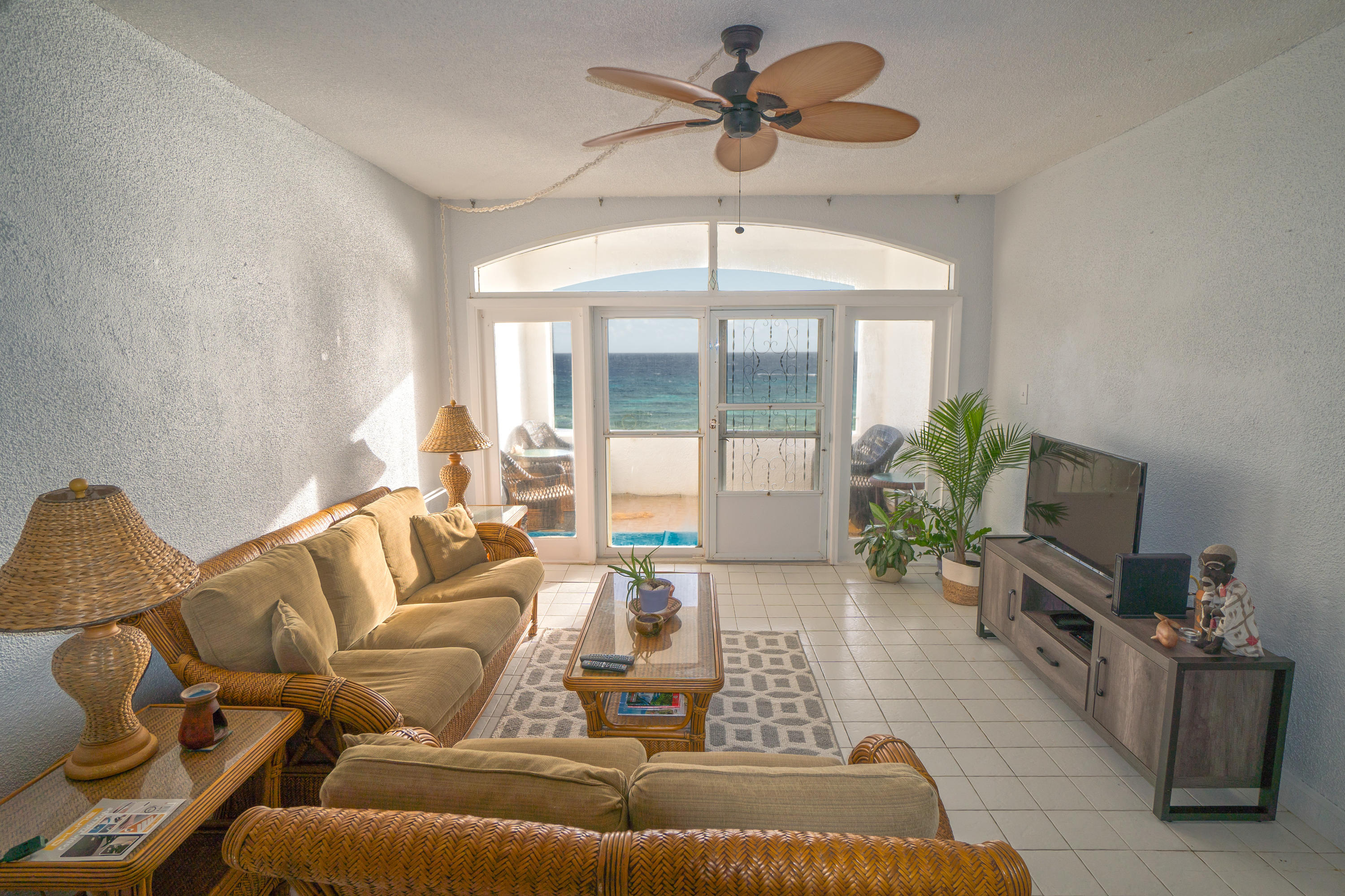 305 Granada Del Mar, St. Croix 00820 Condo for 170,000