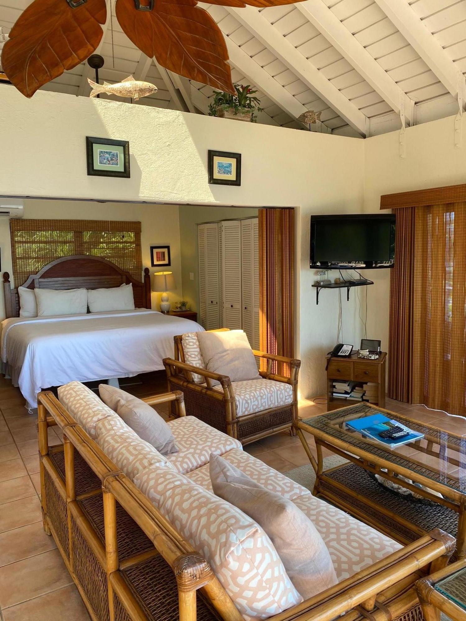 14 Point Pleasant, St. Thomas 00802 Condo for 269,900