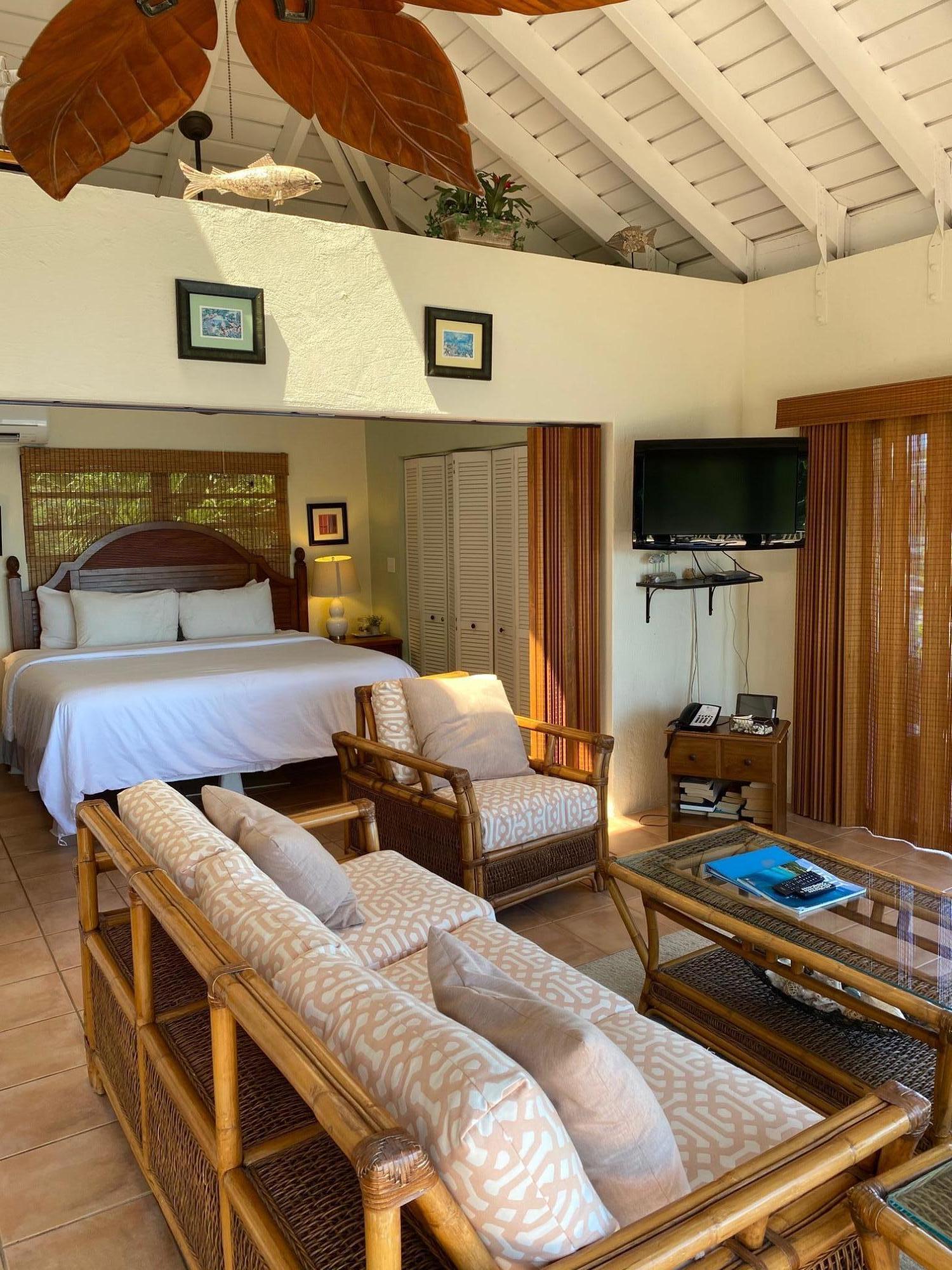 14 Point Pleasant, St. Thomas 00802 Condo for 269,900