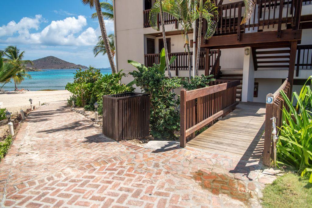 102 Sapphire Beach Resort & Marina, St. Thomas 00802 Condo for 324,500