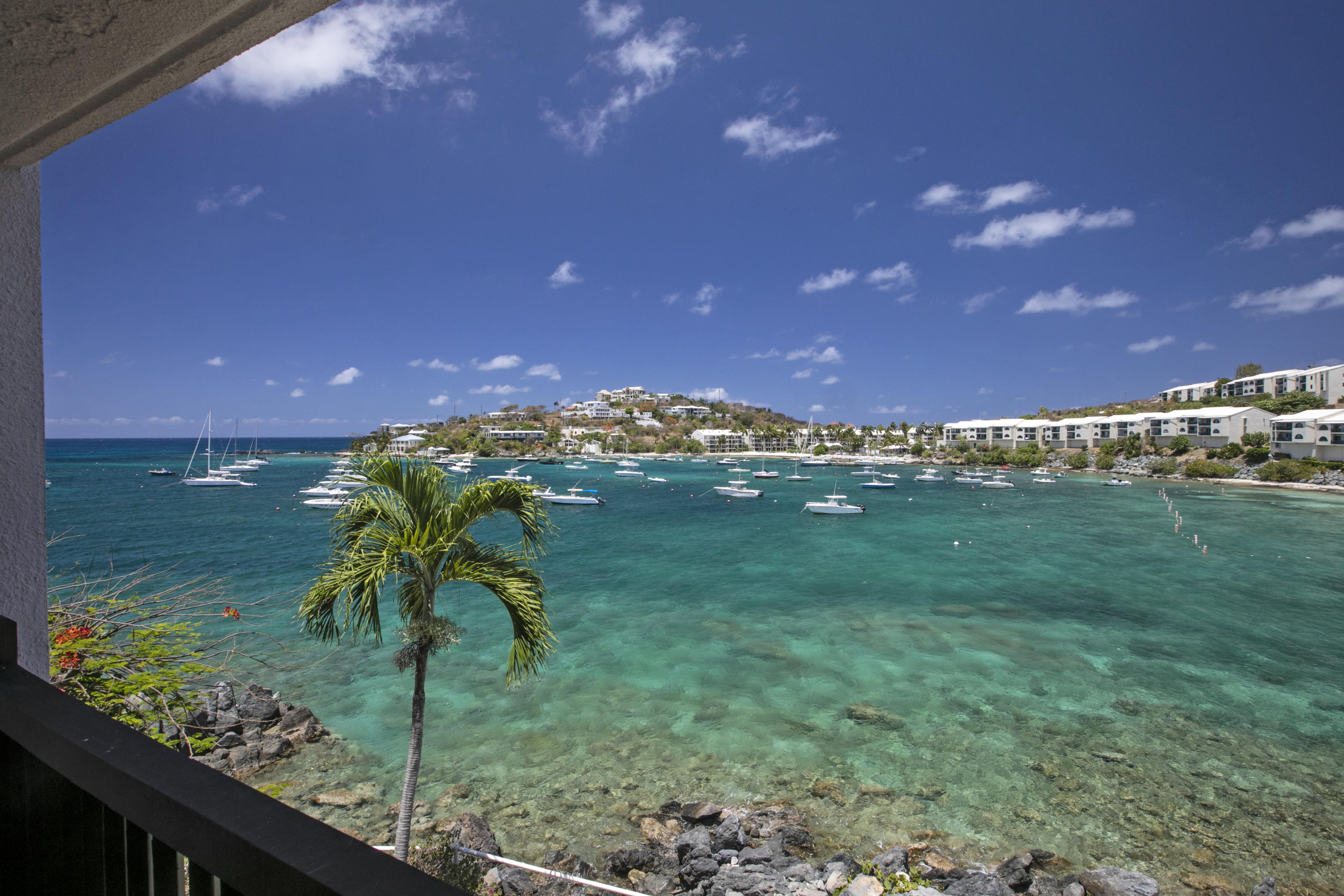 817 Cowpet Bay East, St. Thomas 00802 Condo for 664,000