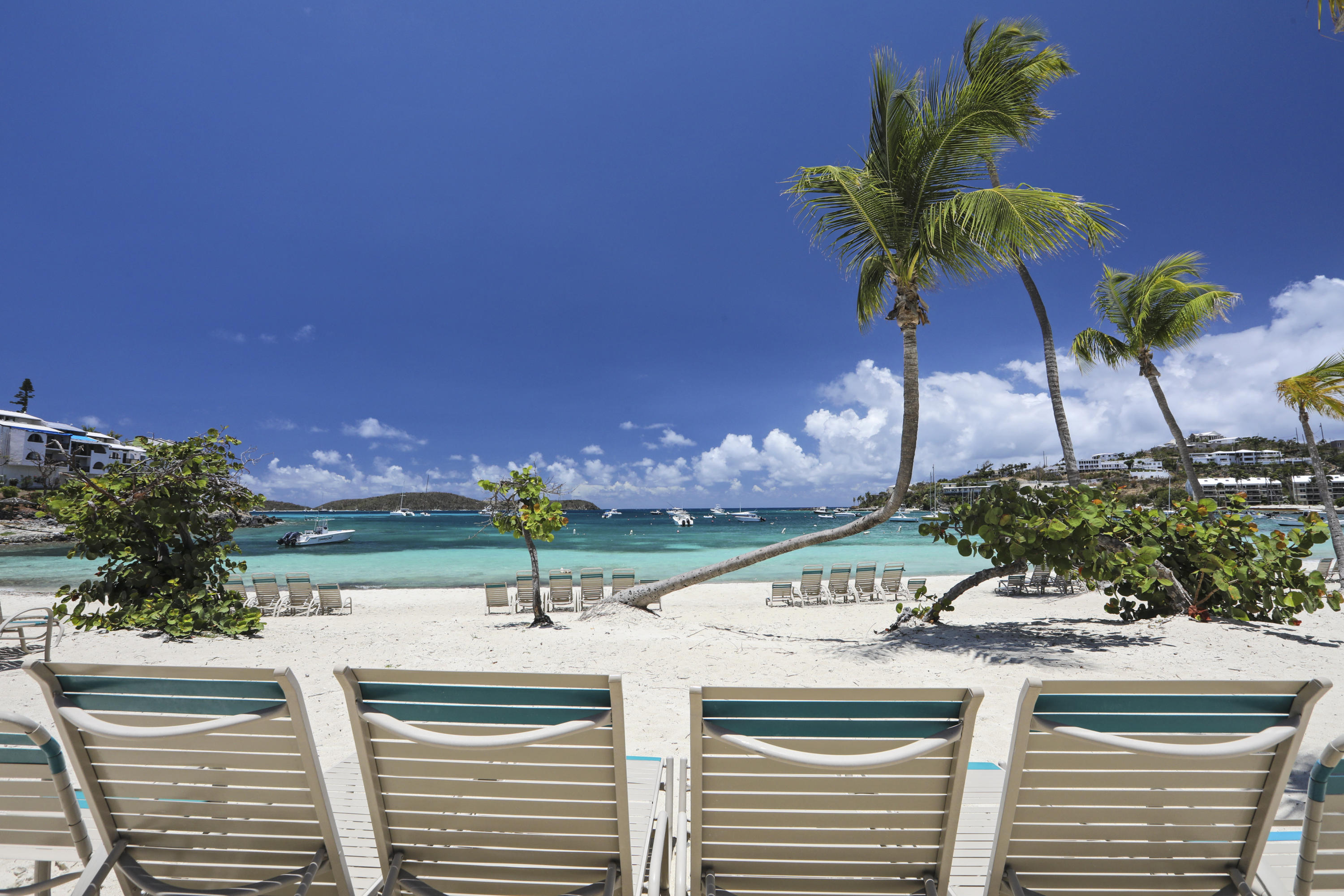 817 Cowpet Bay East, St. Thomas 00802 Condo for 664,000