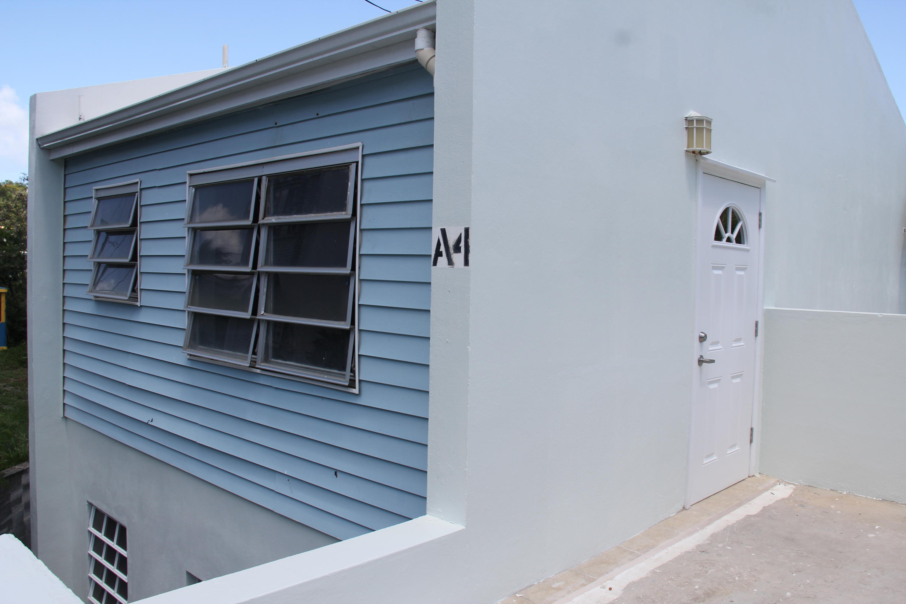 A 4 Water Bay Village, St. Thomas 00802 Condo for 235,000