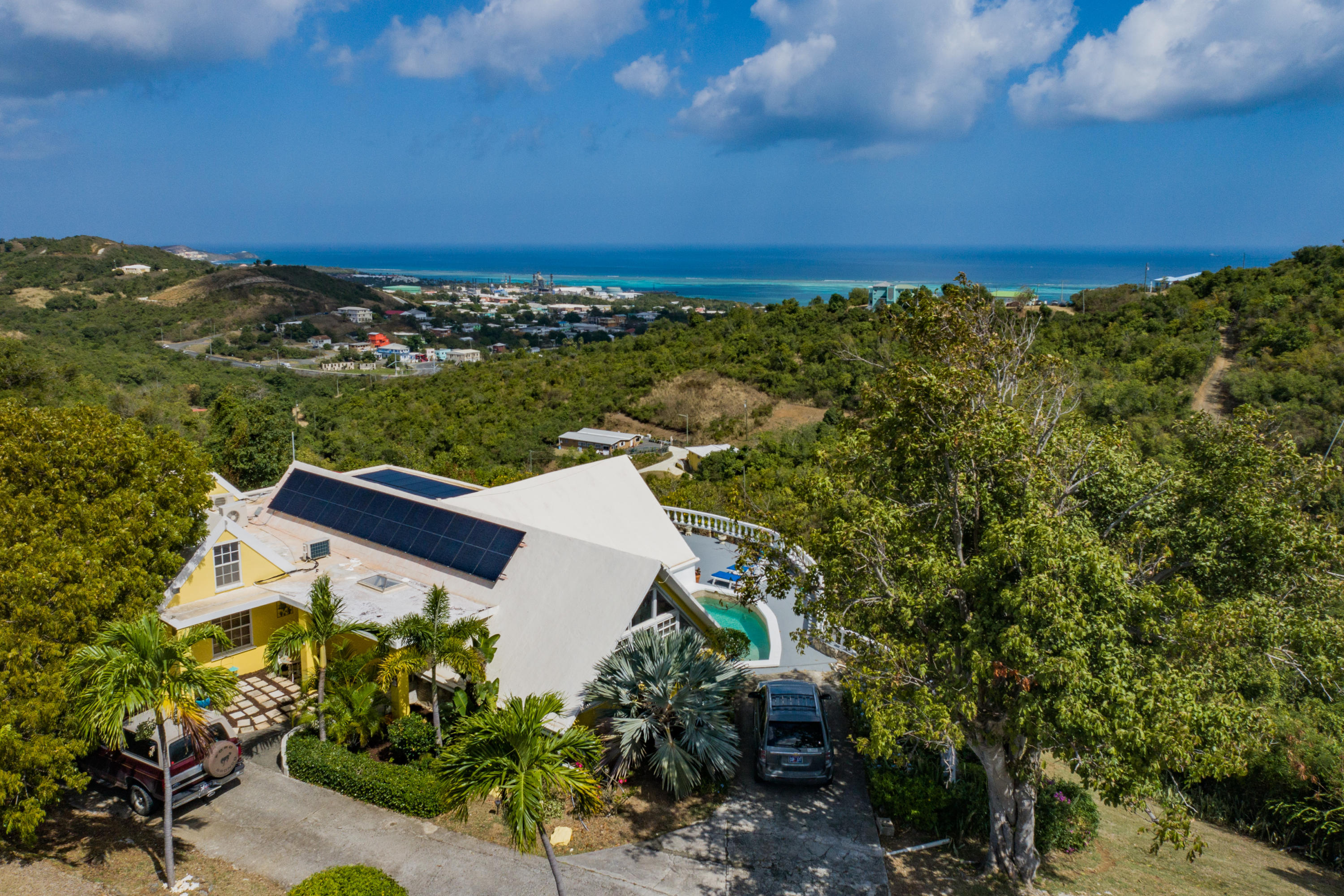 21 & 29B Hermon Hill CO, St. Croix 00820 Residential for 769,000