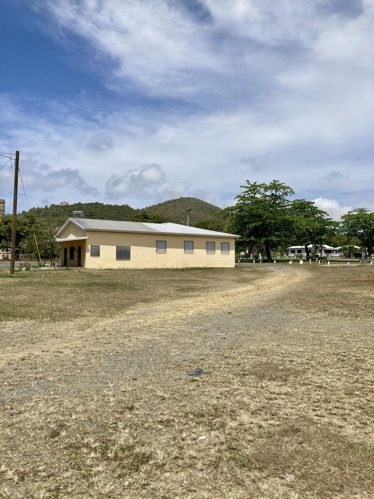 209 et al Grove Place PR, St. Croix 00840 Commercial for 255,000