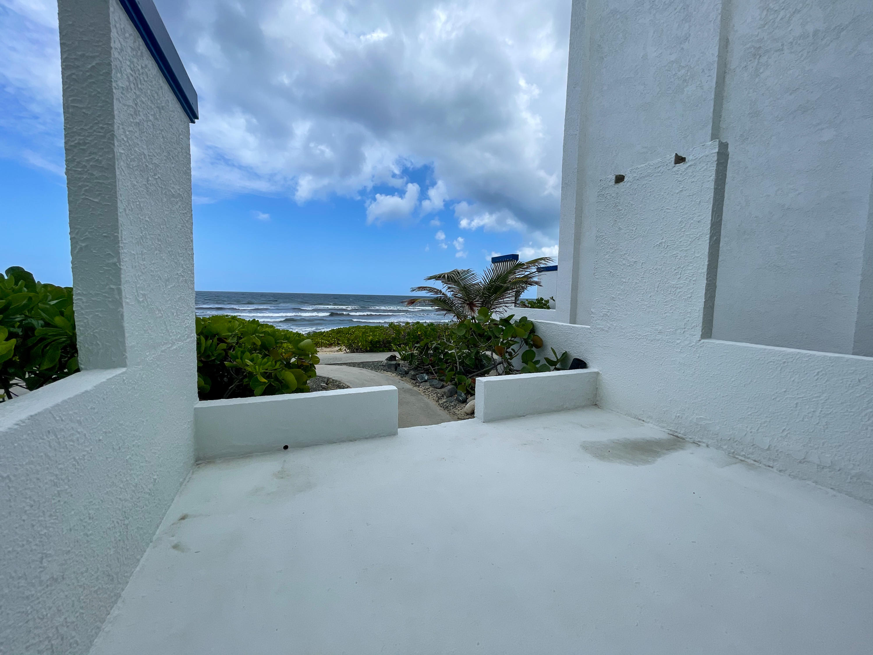 109 Granada Del Mar, St. Croix 00820 Condo for 239,000